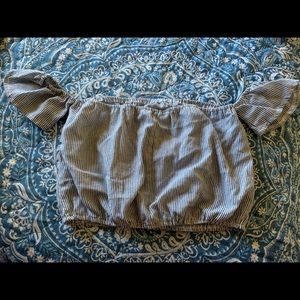 Brandy Melville off the shoulder top